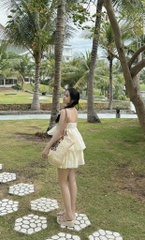 Đầm nude ren hoa nổi 2 dây ngực xoắn