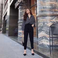 Quần tây đen 2 nút ống nhỏ