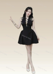 Đầm yếm phối ren lưng - Đen