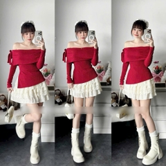 Set áo đỏ gân lệch vai chân váy kem