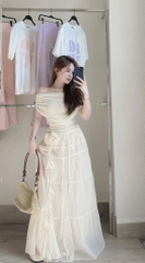 Set áo trắng trễ vai nhún chân váy midi đính hoa