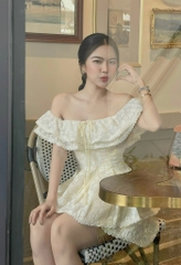 Set áo ren trễ vai hoa thắt nơ