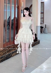 Đầm ren đính hoa tua