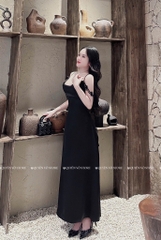 Đầm lụa cổ đỗ dây đính hoa - Đen