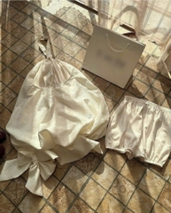 Đầm nude cổ yếm phồng bí