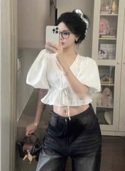 Áo trắng cổ bèo