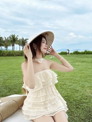 Đầm kem cúp ngực tầng