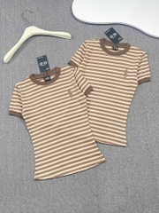 Áo thun ôm thêu ngựa - Form vừa