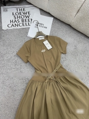 Đầm thun xòe nâu tây hở lưng Set áo thun cổ V chân váy dài - hottrend