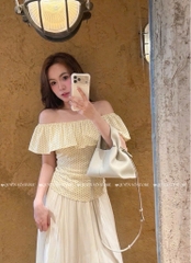 Áo thun trễ vai nhún eo