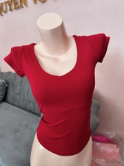 Áo thun ôm cổ tim ko viền