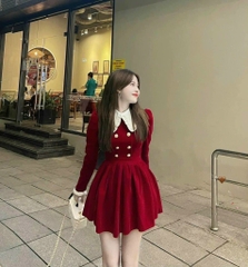 Đầm nhung đỏ phối cổ peter