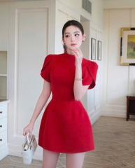 Đầm cổ tròn dáng A khoét lưng