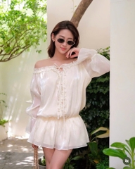 Đầm voan tơ trễ vai tay dài đan ngực kèm quần
