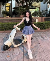 Set áo thun đen nơ chân váy denim  - S eo 64