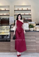 Đầm lụa lệch vai xếp ly eo - Đỏ