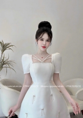 Đầm cổ V kiểu dây đôi