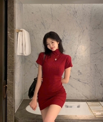 Đầm body cổ lọ - Đỏ