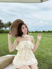 Đầm kem cúp ngực tầng