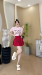 Set áo thun hồng chân váy xếp li - S