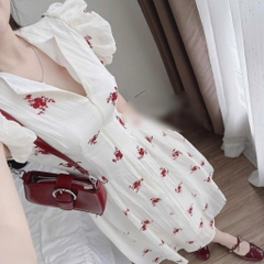 Đầm tơ nhăn in hoa đỏ