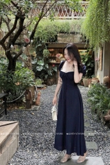 Đầm midi xanh navy cổ vuông