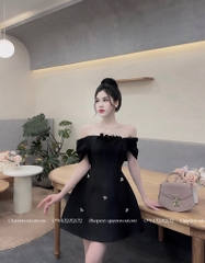 Đầm tafta đính hoa ngực