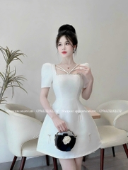 Đầm cổ V kiểu dây đôi