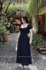 Đầm midi xanh navy cổ vuông