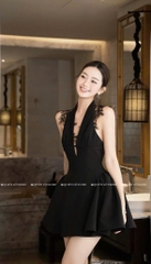 Đầm yếm phối ren lưng - Đen