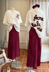 Set áo thun trắng chân váy đỏ