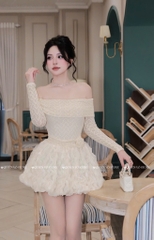 Đầm ren trễ vai tay dài - Kem