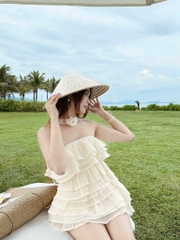 Đầm kem cúp ngực tầng