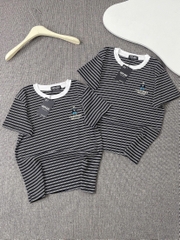 Áo thun sọc thêu gấu - Form vừa