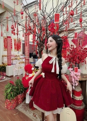 Đầm xòe nhung đỏ bling cổ yếm rớt vai