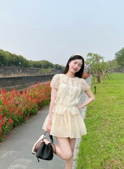 Set áo nude ren hoa chân váy xòe