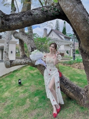 Đầm midi nude in hoa