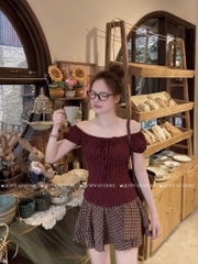 Áo thun cổ u chun chấm bi