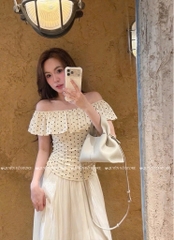 Áo thun trễ vai nhún eo
