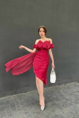 Đầm voan đỏ bẹc vai
