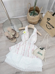 Set áo hoa cổ yếm chân váy ren