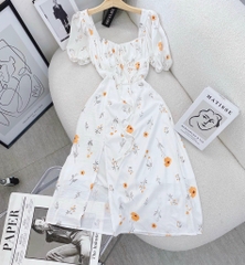 Đầm maxi hoa vàng xẻ tà