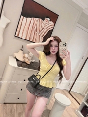 Áo thun cổ tim lai bèo