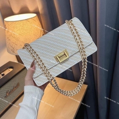 Túi CnK khuy gập - Trắng - Size 22