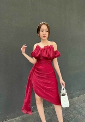 Đầm voan đỏ bẹc vai