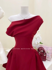 Đầm trễ vai ngắn