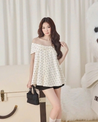 Set trễ vai chấm bi