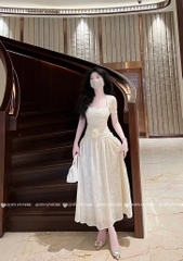 Đầm ren cổ vuông dáng dài - Be