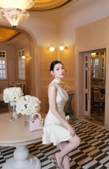 Đầm lụa lệch vai - Kem