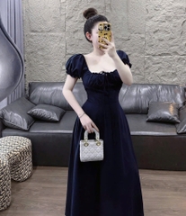 Đầm midi xanh navy cổ vuông